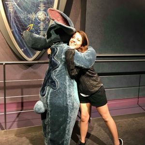 Meet your Posher, Kyndra